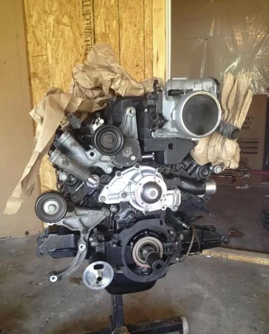 V6 Camaro Engine